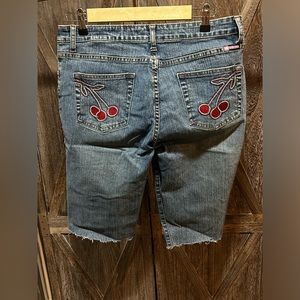 bubblegum jean shorts